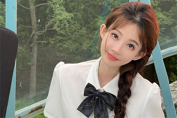 冯提莫为什么封禁?