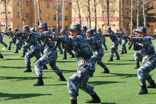 定向士官为什么是个坑?