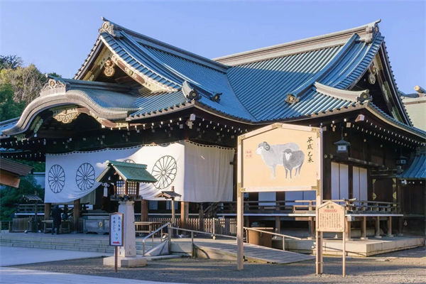 靖国神社为什么不能拜?