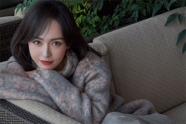 为什么说唐嫣是半个娱乐圈?