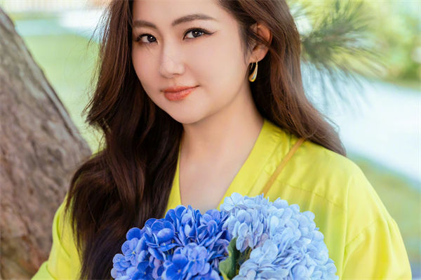 selina为什么被烧伤?