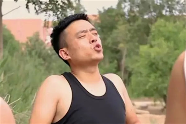 铁山靠为什么被永久封禁?